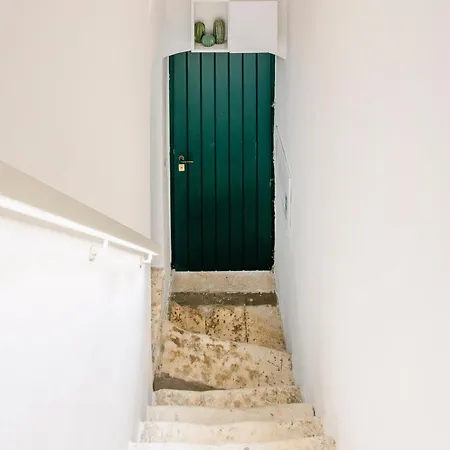 Corso Cavour 39 * Ostuni